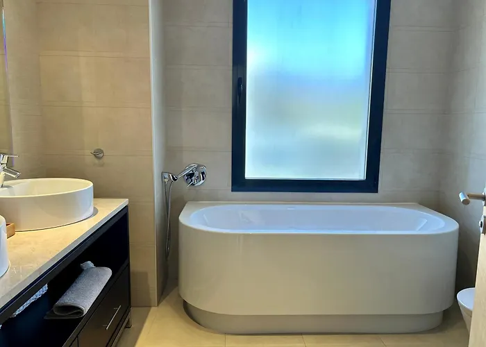 Casa Anahita Samara *